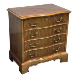 Lexington Furniture Traditional Four-Drawer Chest